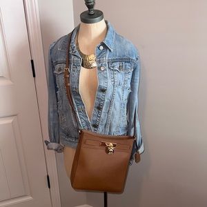 Michael Kors Crossbody Like New